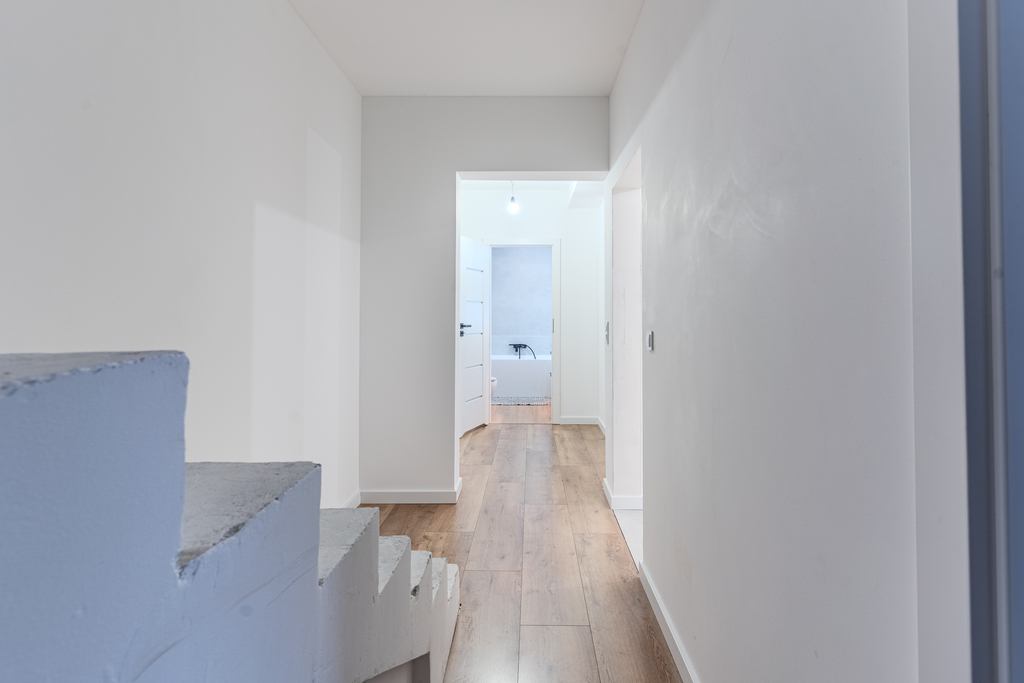 18189-114474755